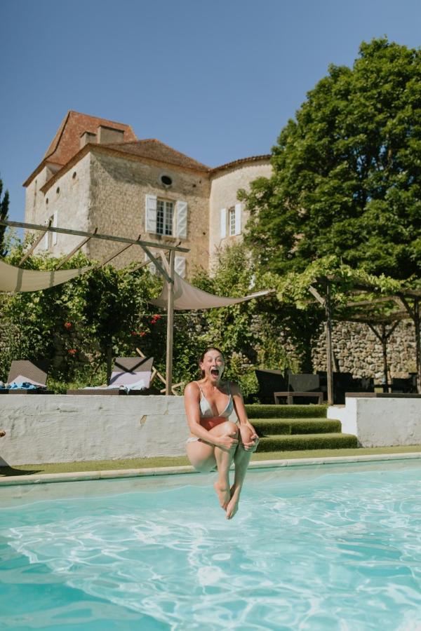 Chateau Barayre - Beautiful 12Th Century Castle With Pool And Large Garden Laussou Extérieur photo